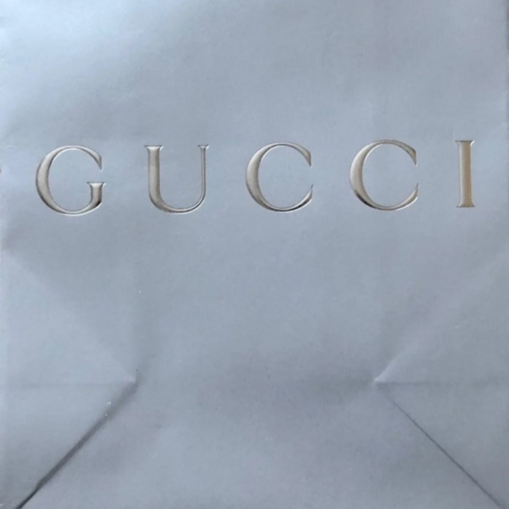 Authentic Gucci Paper Bag. - Picture 3 of 3